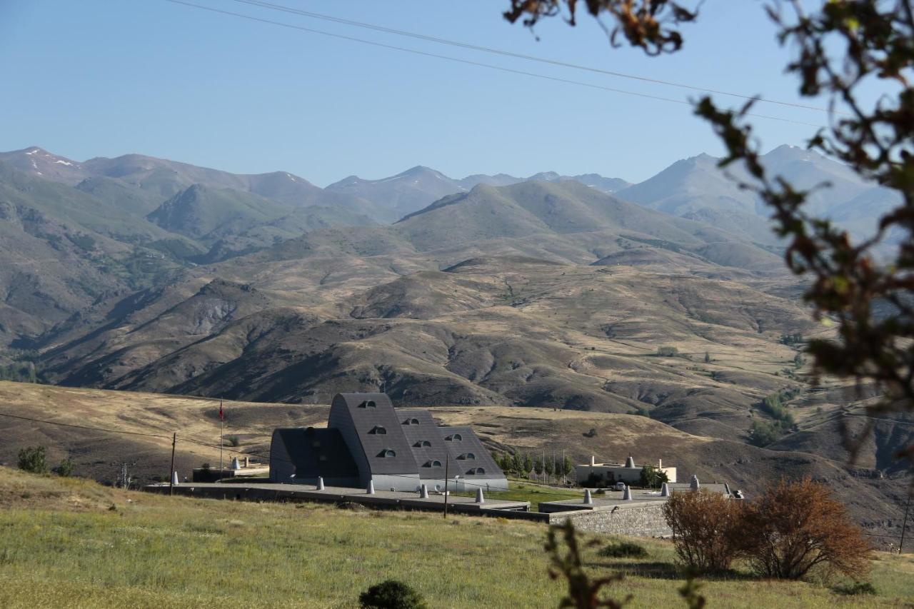 Baksi Konukevi By Anatolity Collection Hotel Bayburt  Buitenkant foto